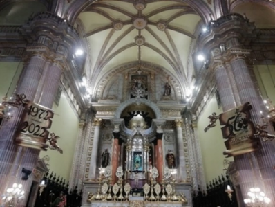 Retablo principal de la Catedral Basílica de Nuestra Señora de San Juan de los Lagos